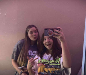 Meet your Posher, Giselle